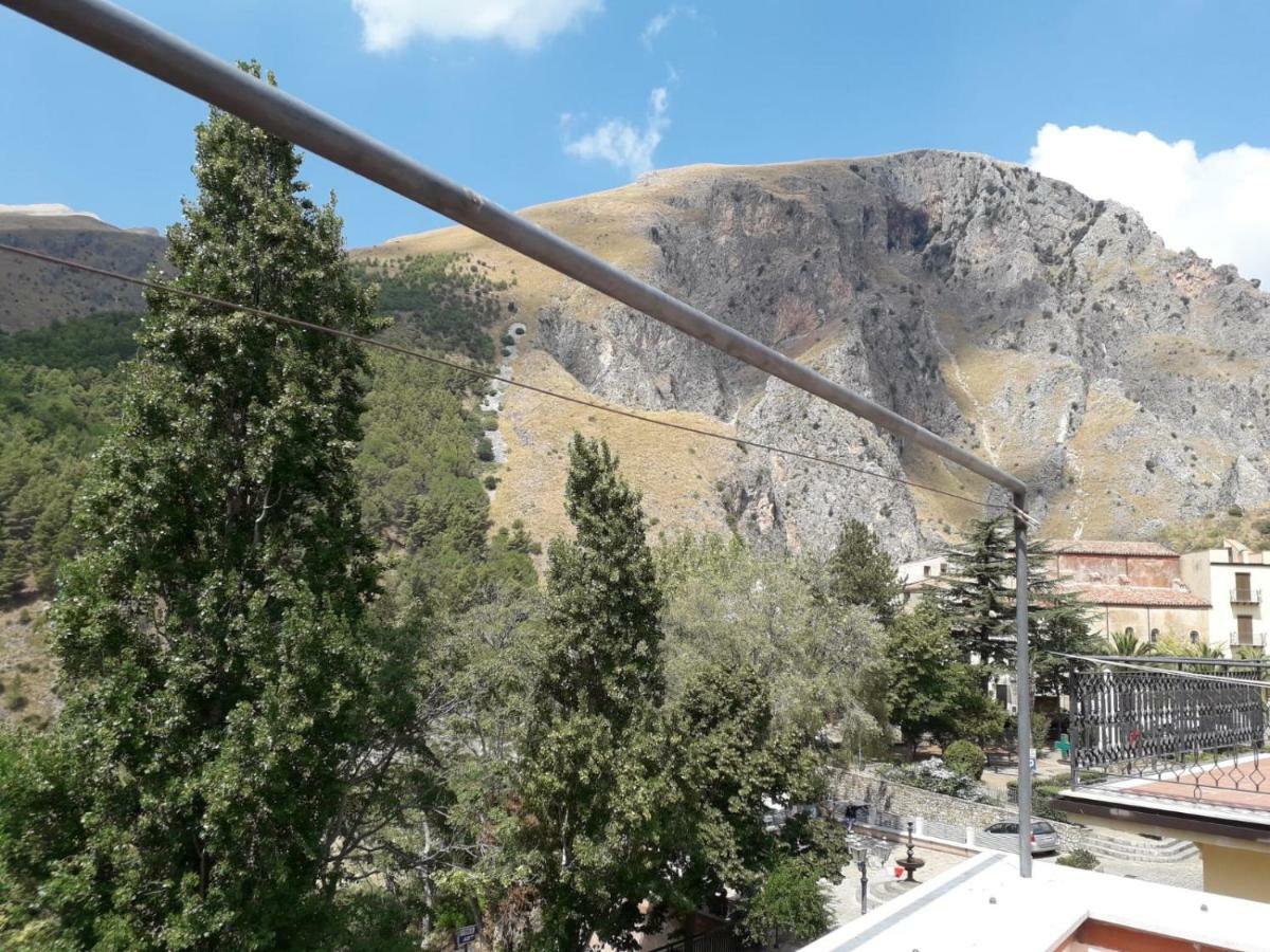 Al Belvedere Isnello Exteriér fotografie